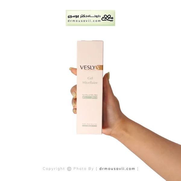ژل میسلار پاک کننده صورت حاوی آلوئه ورا وسلیز 200 میلی لیتر